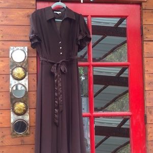Chocolate Brown Dressbarn Short Sleeve Georgette Dress with Satin Trim, Size 16